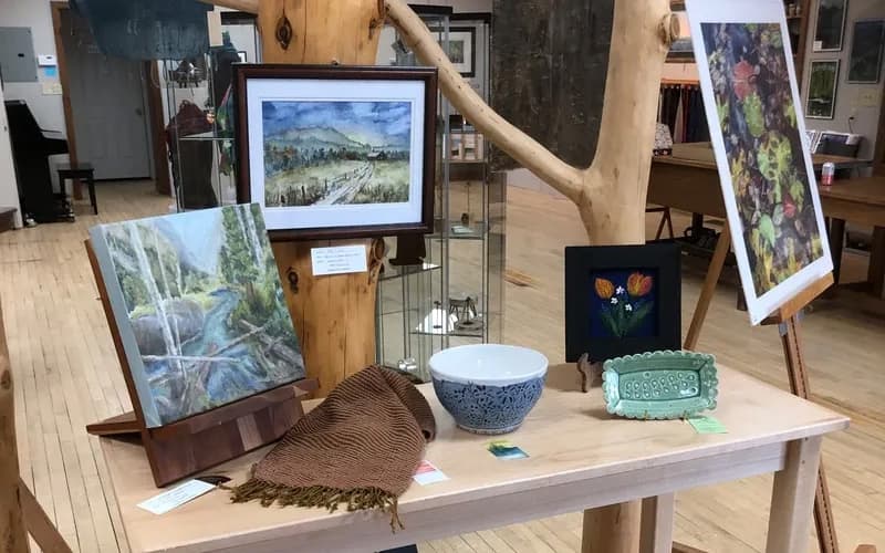 Artistree Gallery in Land O' Lakes, Wisconsin